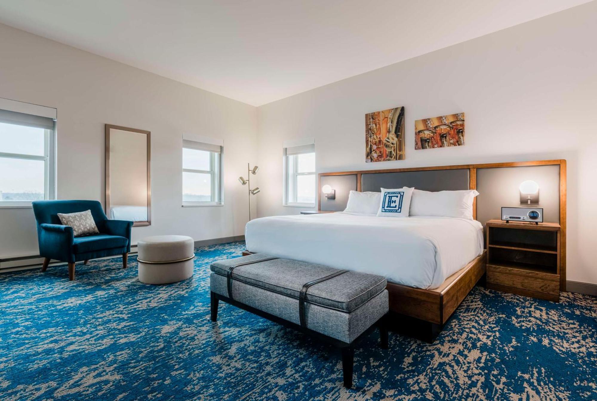 Elkhart, Tapestry Collection By Hilton Elkhart